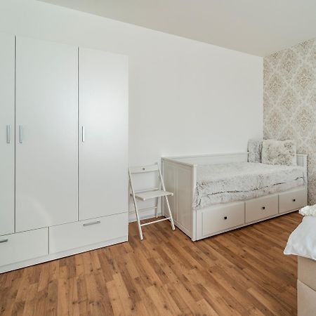 Home 223 - Designovy Apartman Jihlava Room photo